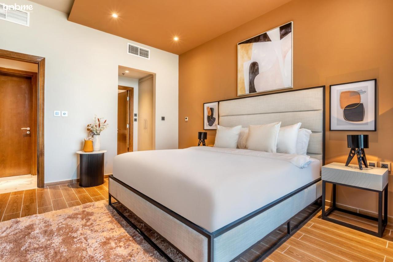 Bnbmehomes - Luxury 2B Apt - Al Habtoor - Amna Tower - 5044 Dubai Eksteriør billede